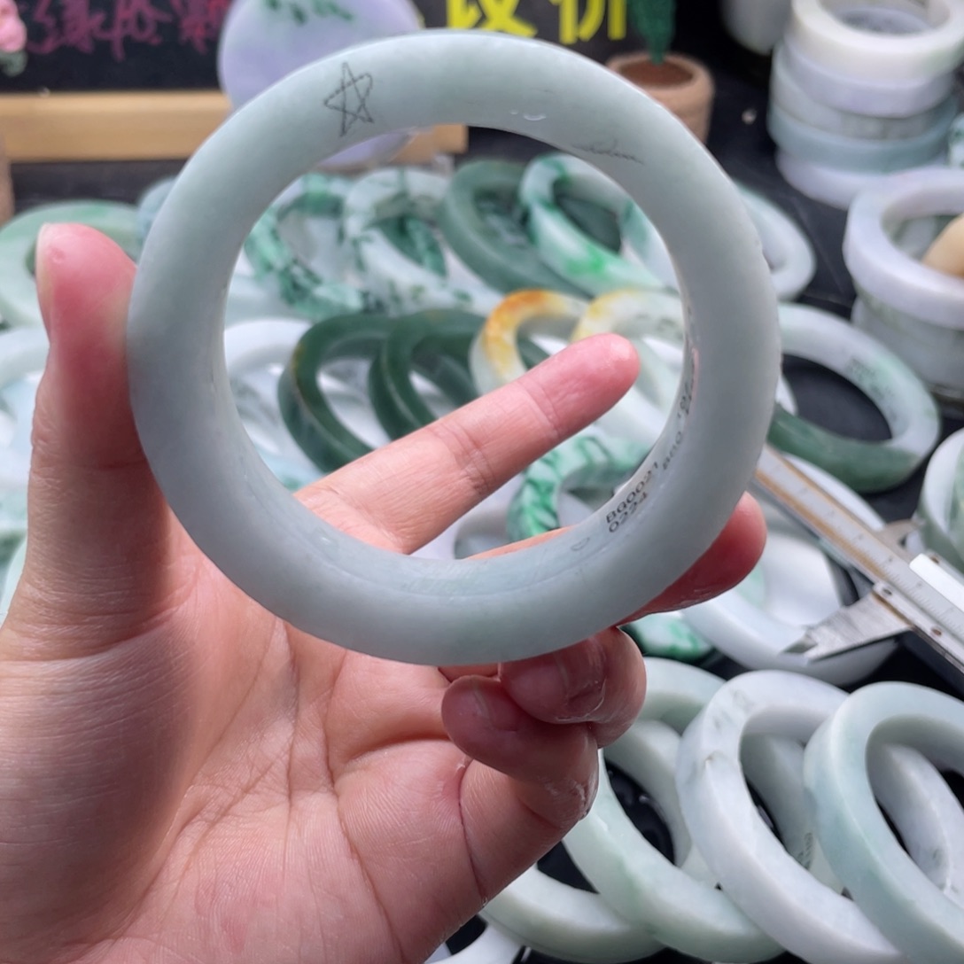 定制翡翠翡翠未镶嵌