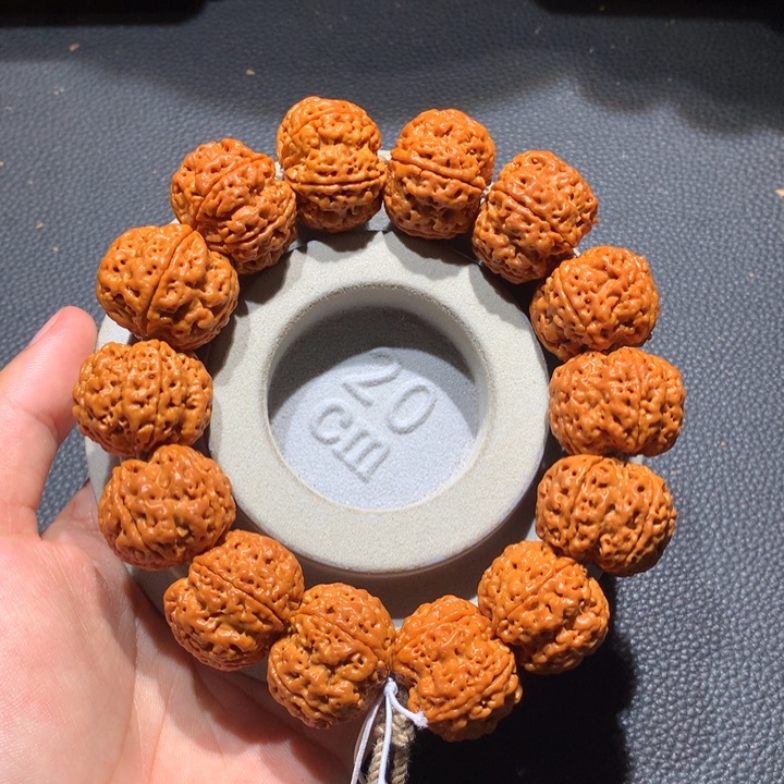 金刚菩提吊坠23+无双梅花