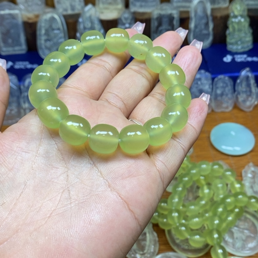 【闪购商品】蛇纹石玉颈饰未镶嵌简*