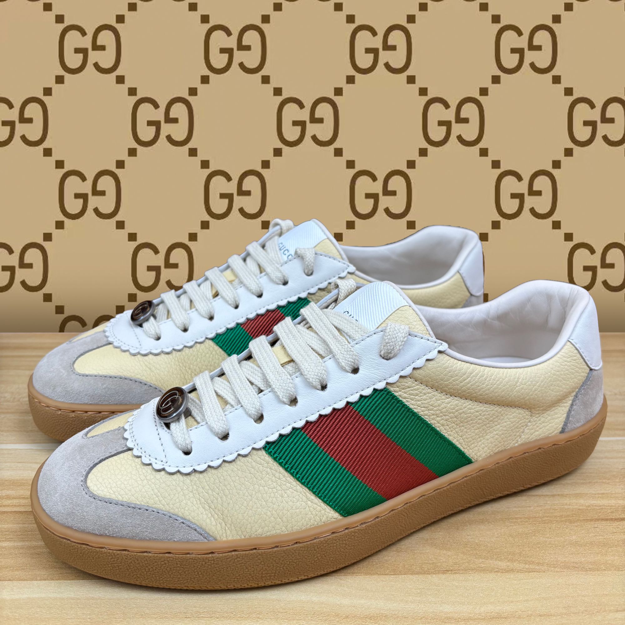 未使用 GUCCI/古驰 鹅黄色荔枝纹路红绿织物带德迅系带板鞋男款