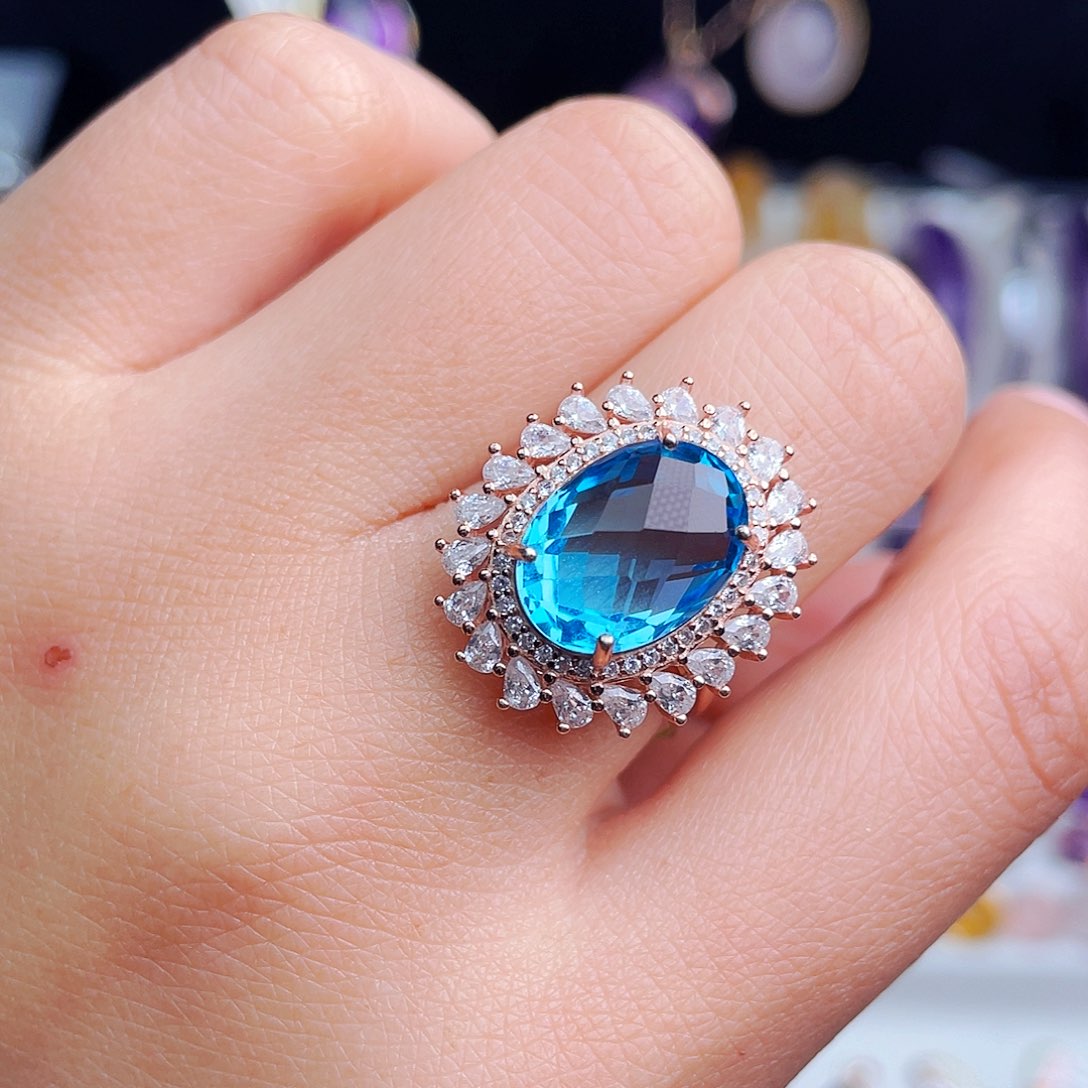 银S925镶嵌戒指托帕石天然保真