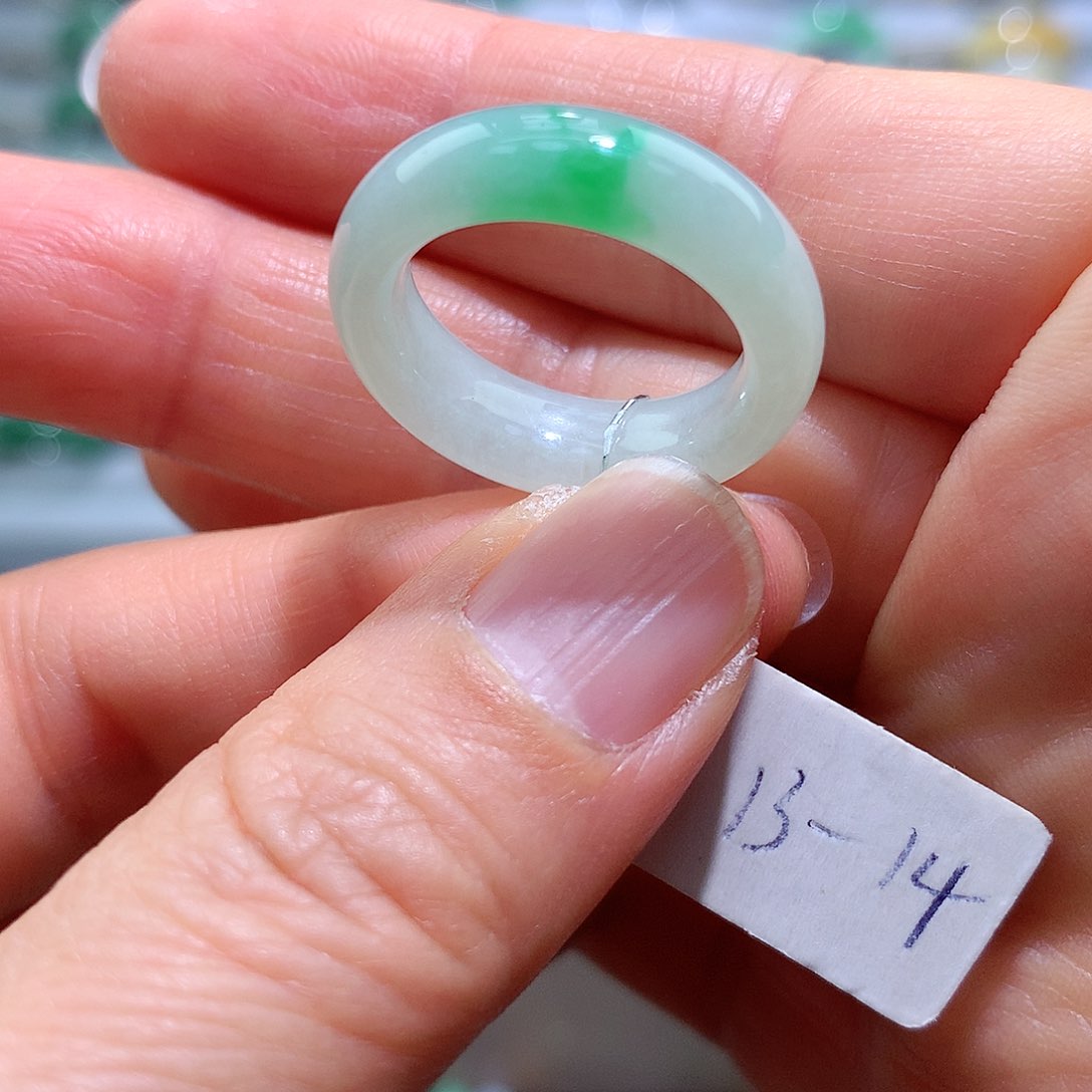 翡翠戒指未镶嵌13-14号