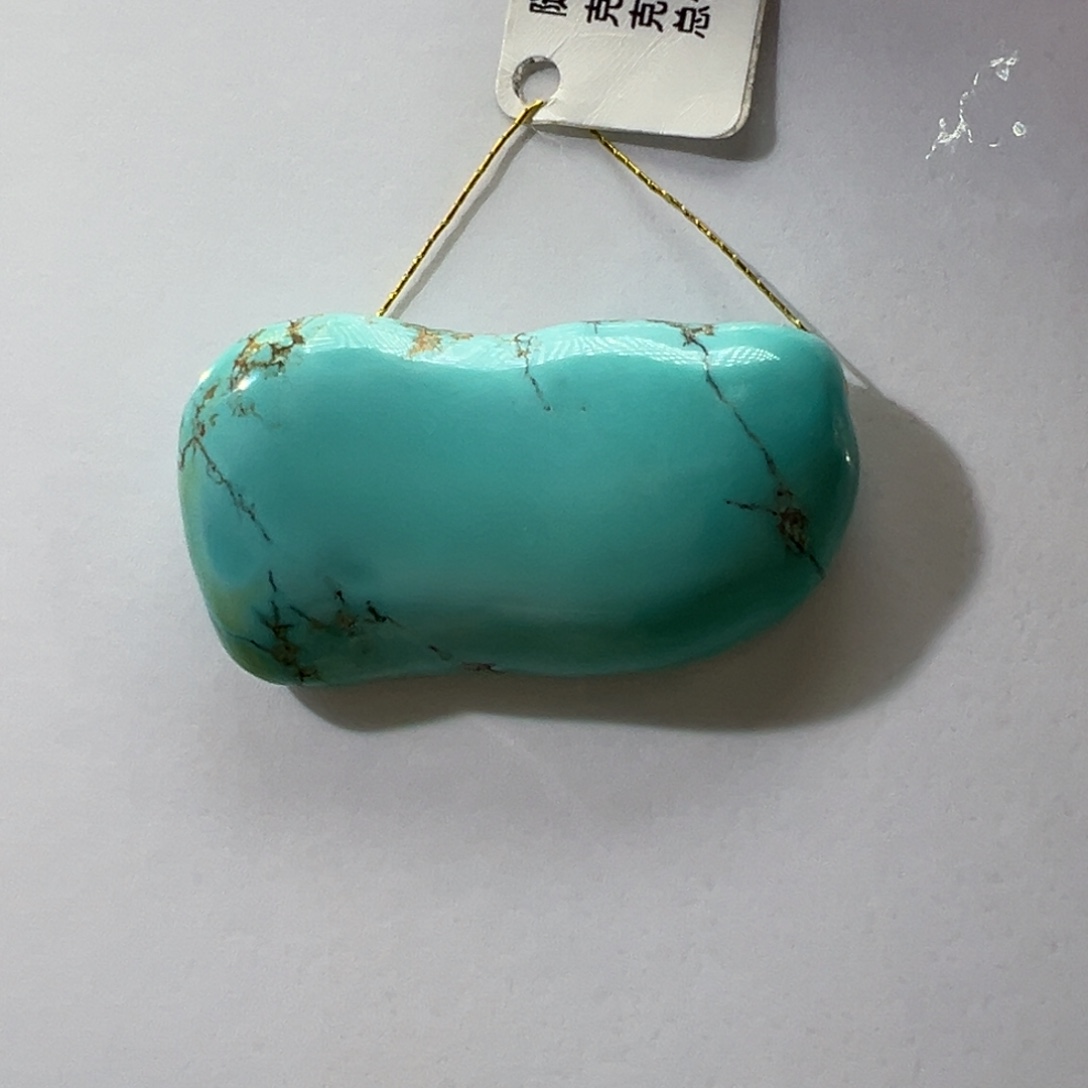 绿松石未镶嵌挂件