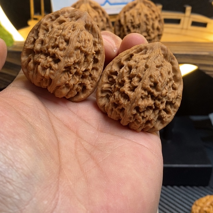 林***栖文玩核桃吊坠4212高炮小龟黄尖福利