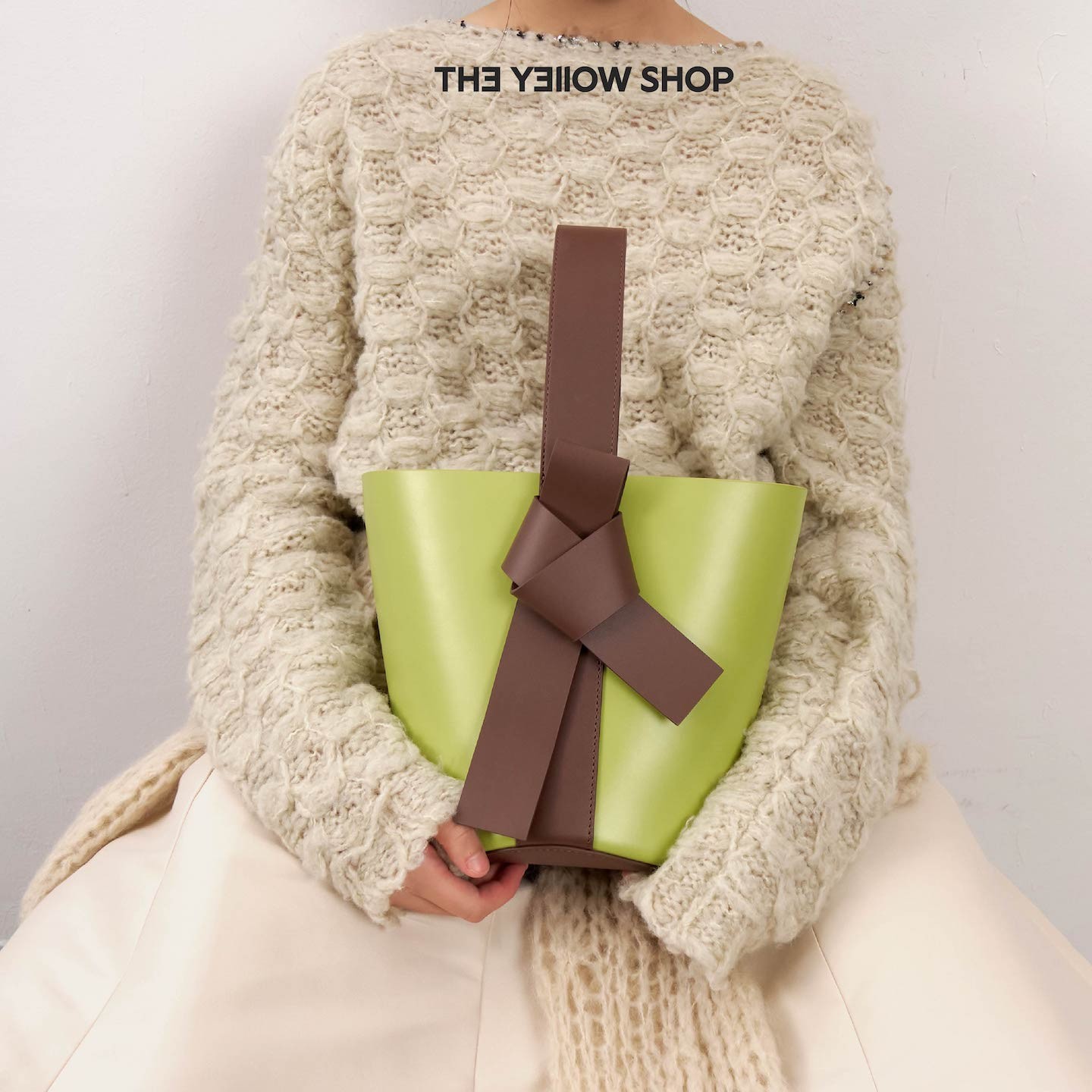 THE YELLOW SHOP2025新款头层小牛皮手拎斜挎绑结水桶包Siena包包