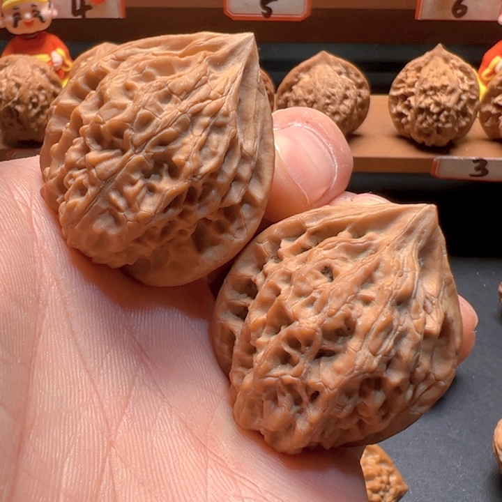 文玩核桃吊坠金三角