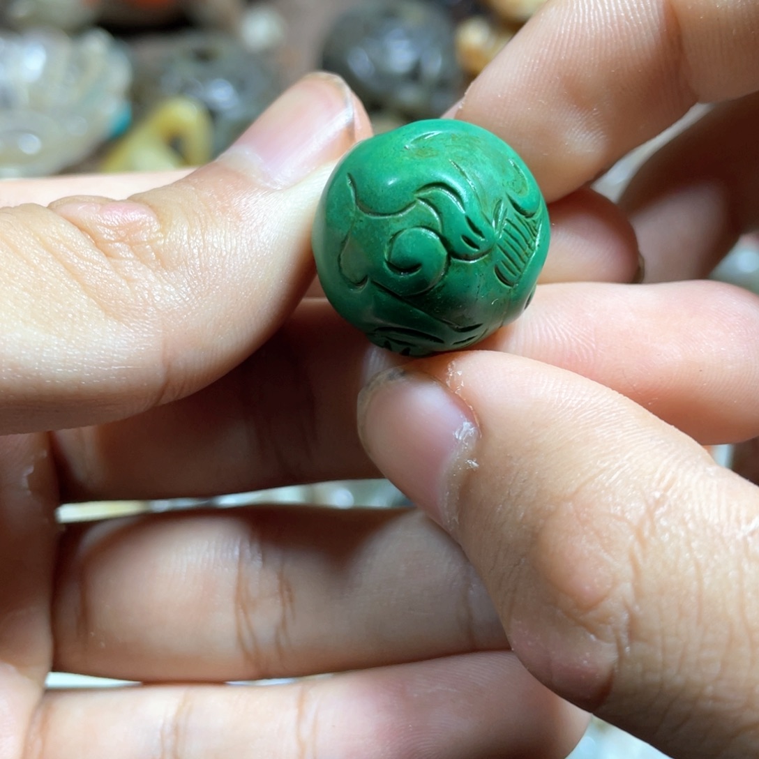 未镶嵌和田玉（糖玉）挂件