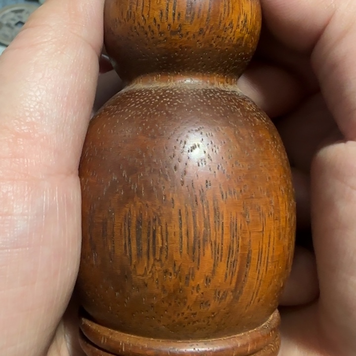 藤木一个完整的摆件