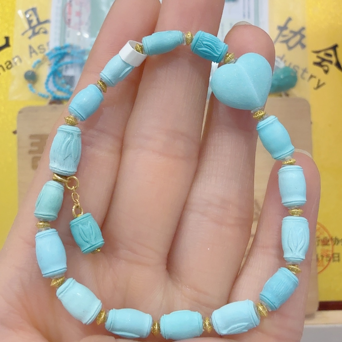 绿松石18K金镶嵌珠宝奇石