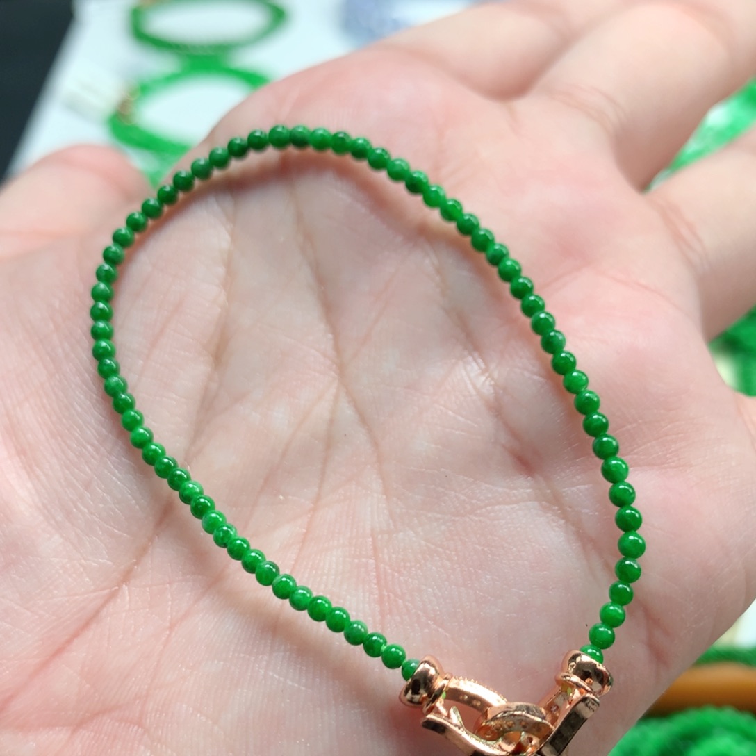 翡翠未镶嵌手链翡翠