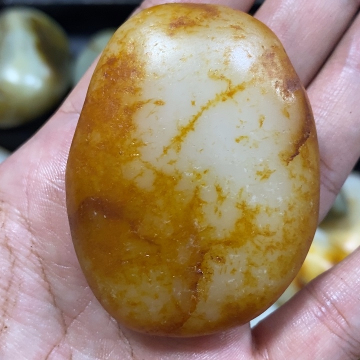 和田玉（糖玉）未镶嵌挂件