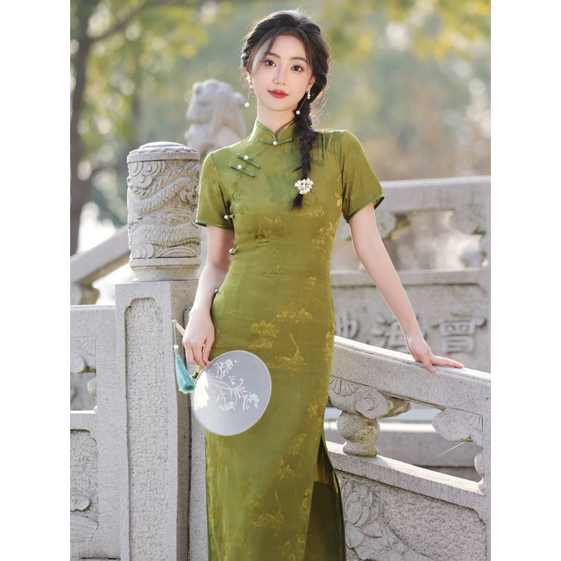 9762-绿色蝴蝶提花重工旗袍