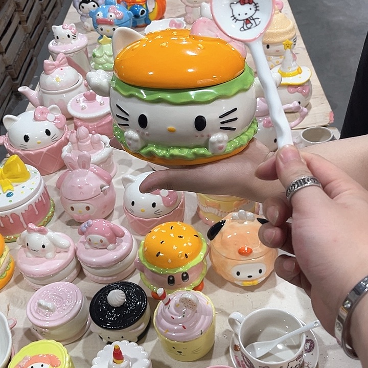 紫砂茶案我在外面吃东西