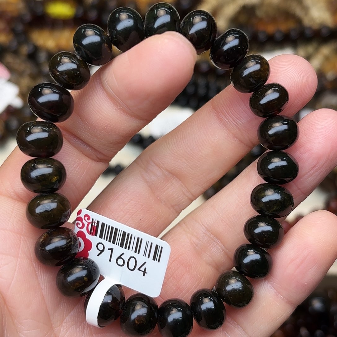 琥珀未镶嵌裸石十91604