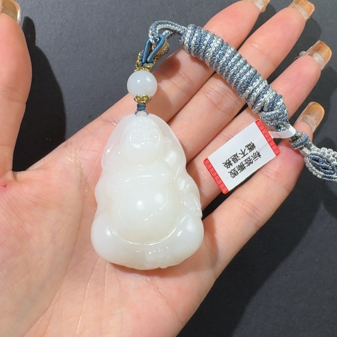慕***隐颈饰未镶嵌和田玉