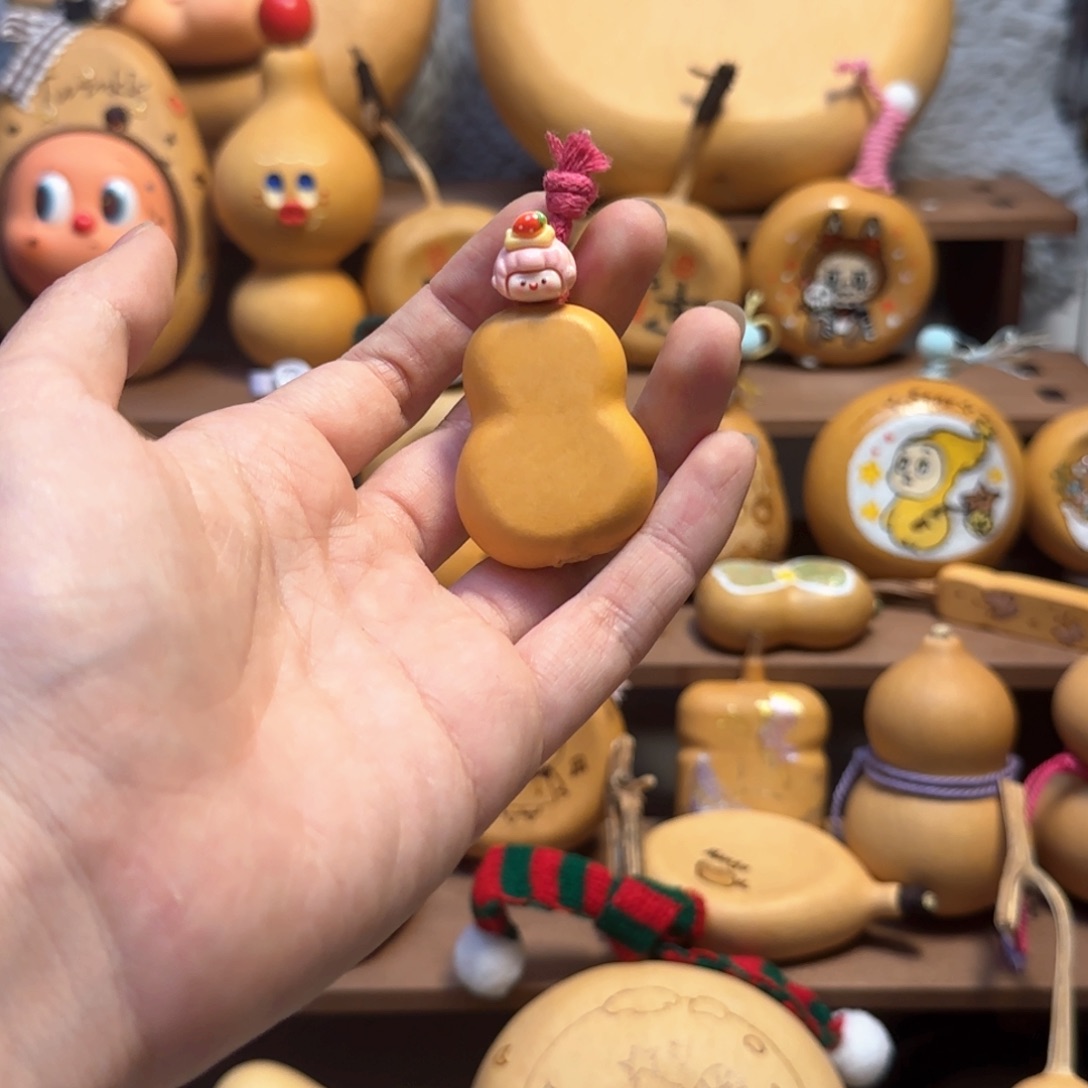 V***c小夹板皮超好超厚漏 不退换