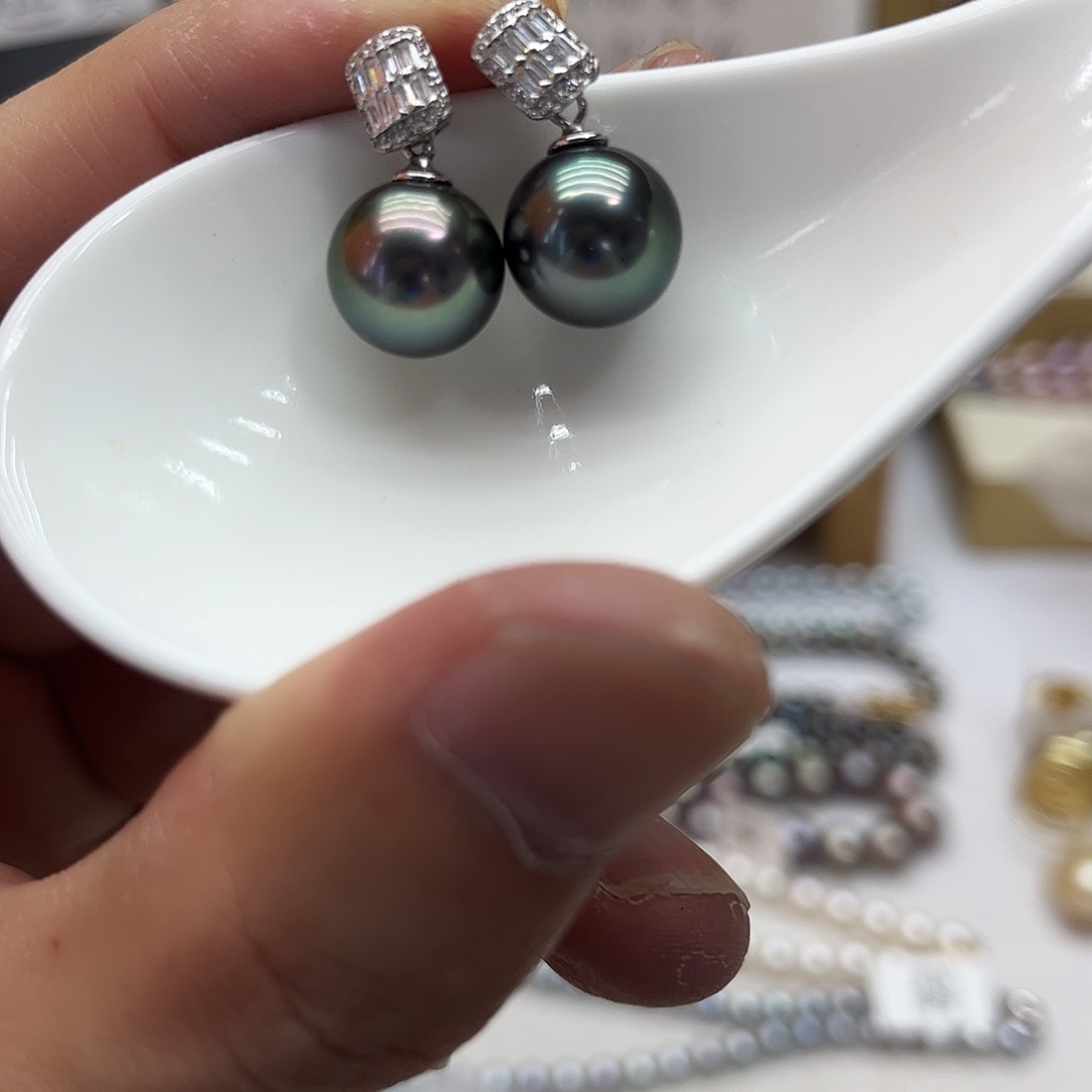 银S925镶嵌耳饰海水珍珠
