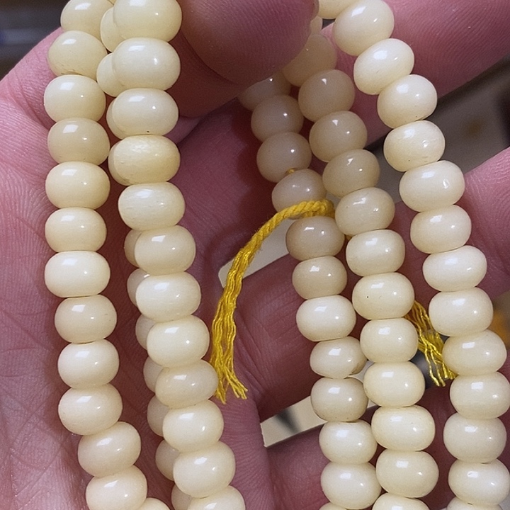 *****大叶紫檀（黑酸枝木类）