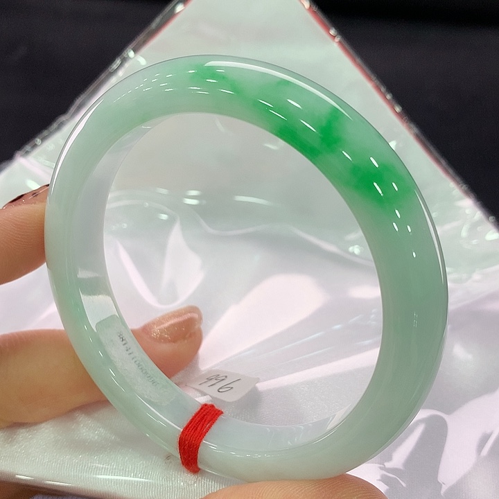 翡翠手镯未镶嵌正圈57-58