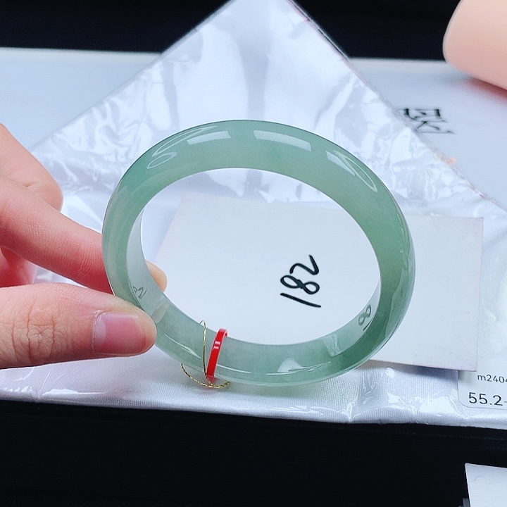 翡翠手镯未镶嵌缅甸天然a货手镯55+