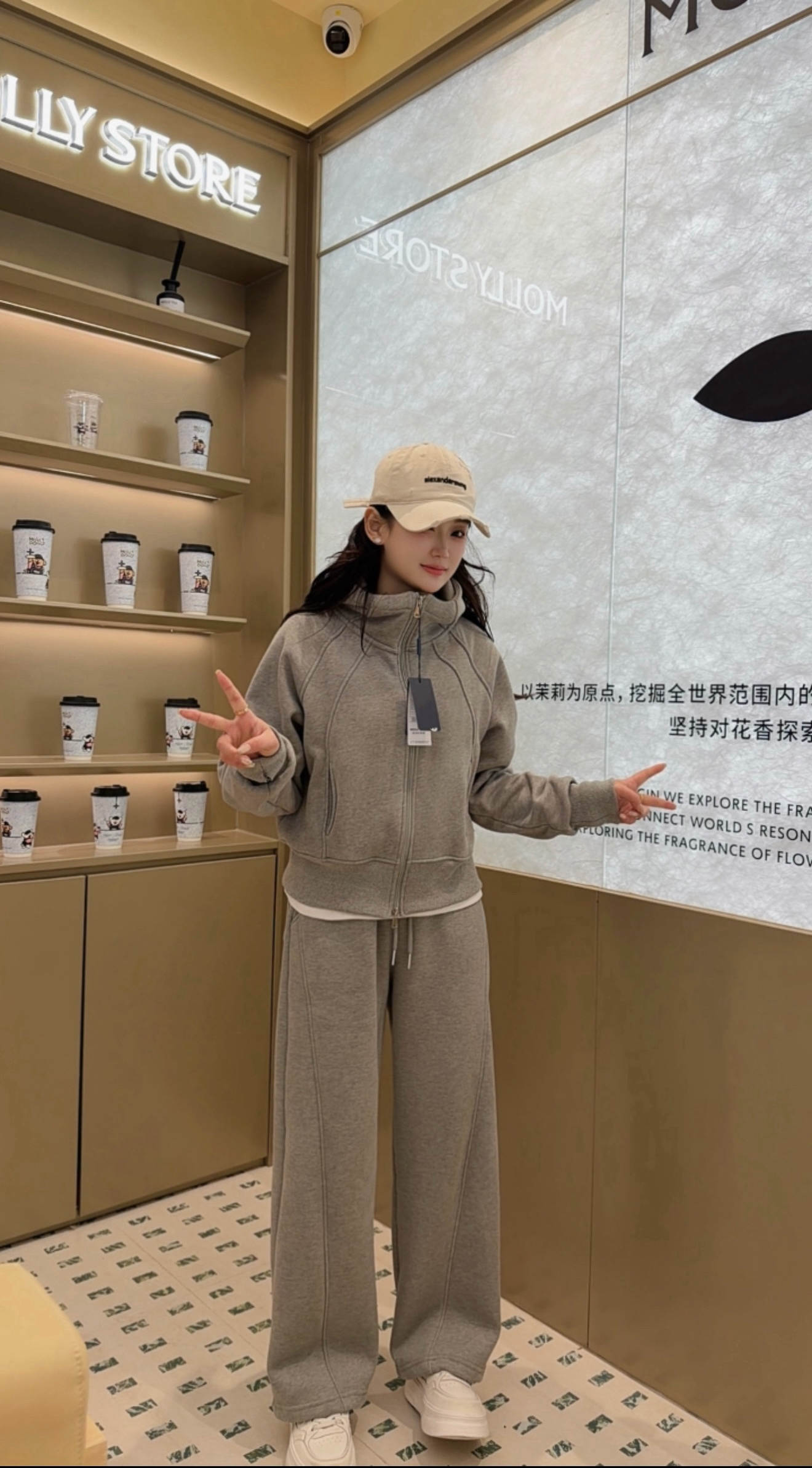 【梨花小隐】加绒小个子时尚连帽冬季宽松开衫运动套装高腰春季减龄