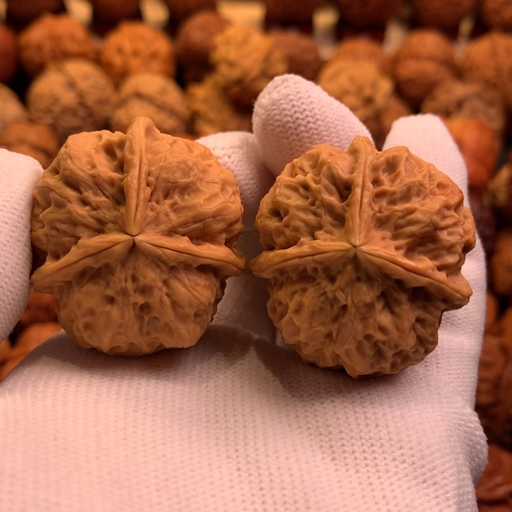 文玩核桃吊坠7哦哦哦哦