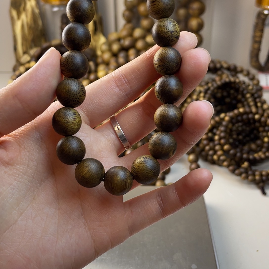 沉香碎屑沉香卡1.2 11克