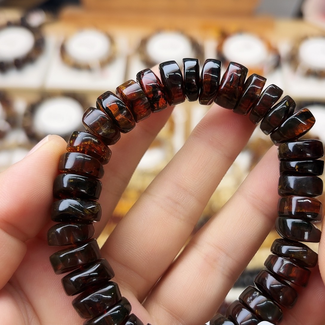 琥珀未镶嵌裸石十二91724