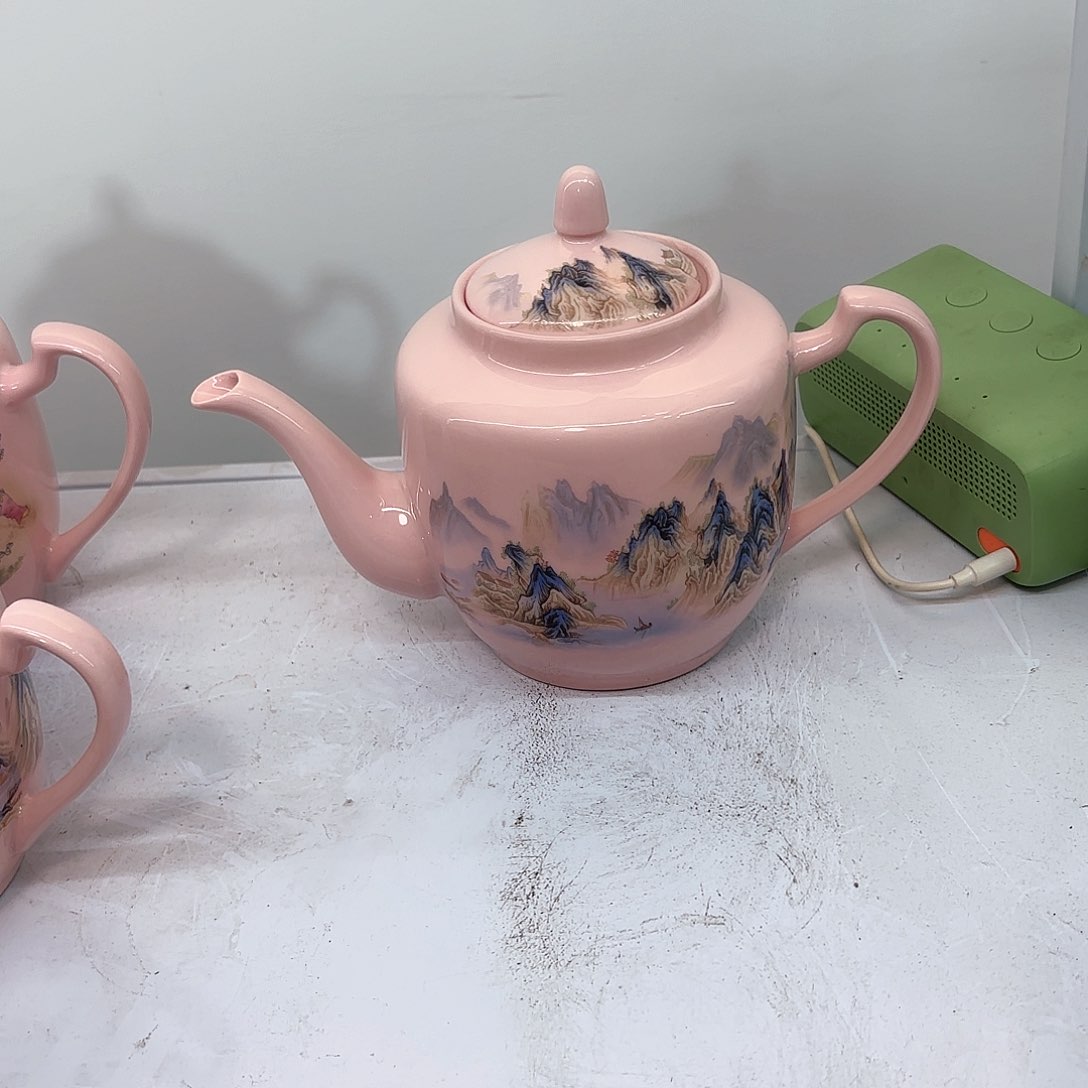 壶陶瓷千里江山图两斤侧把壶红稀稀