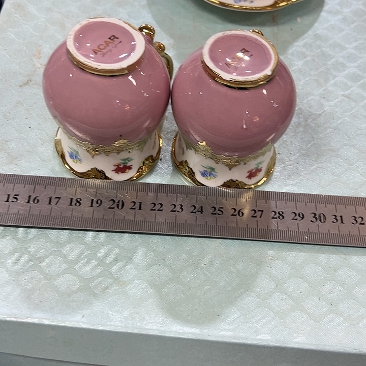 亭***汝瓷片瑕。。。。。。。。。。。。。。。。