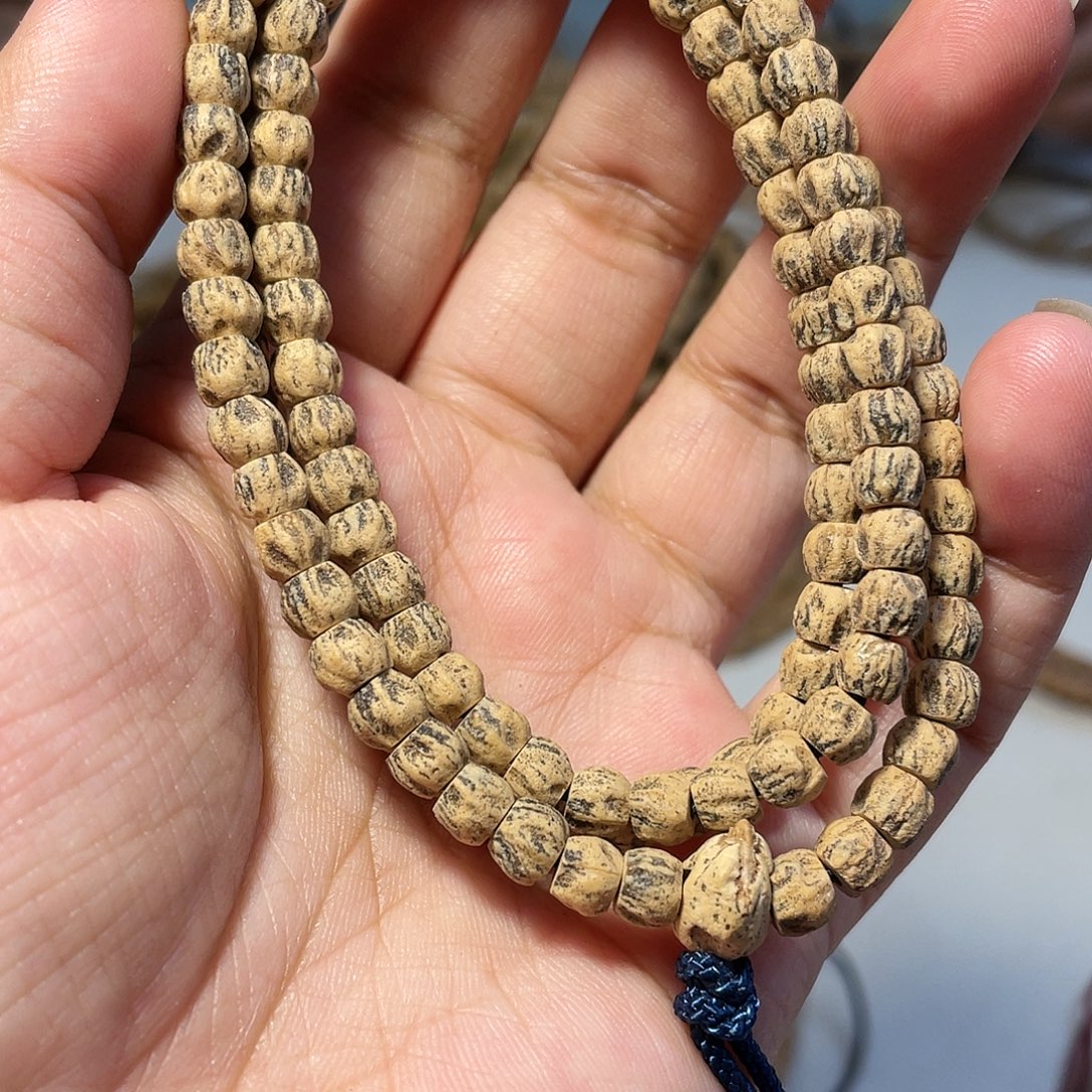 柏香籽/百香籽吊坠