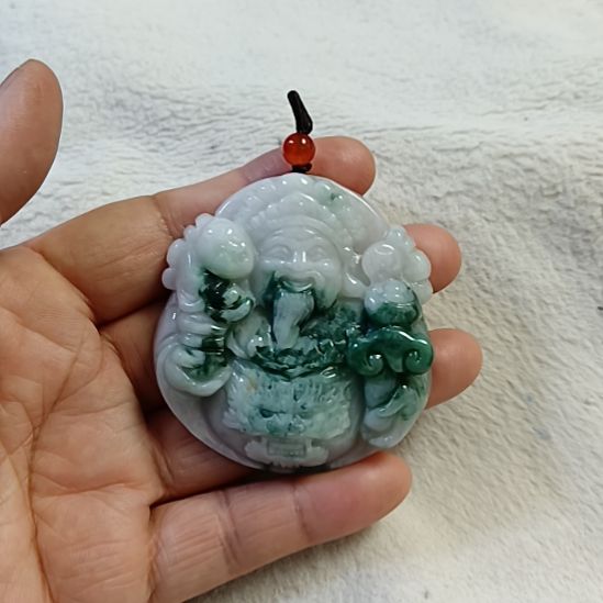 翡翠颈饰未镶嵌没*疯