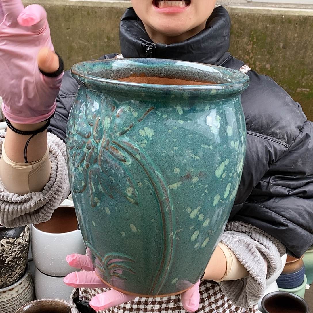 红泥花盆瑕疵口20高25