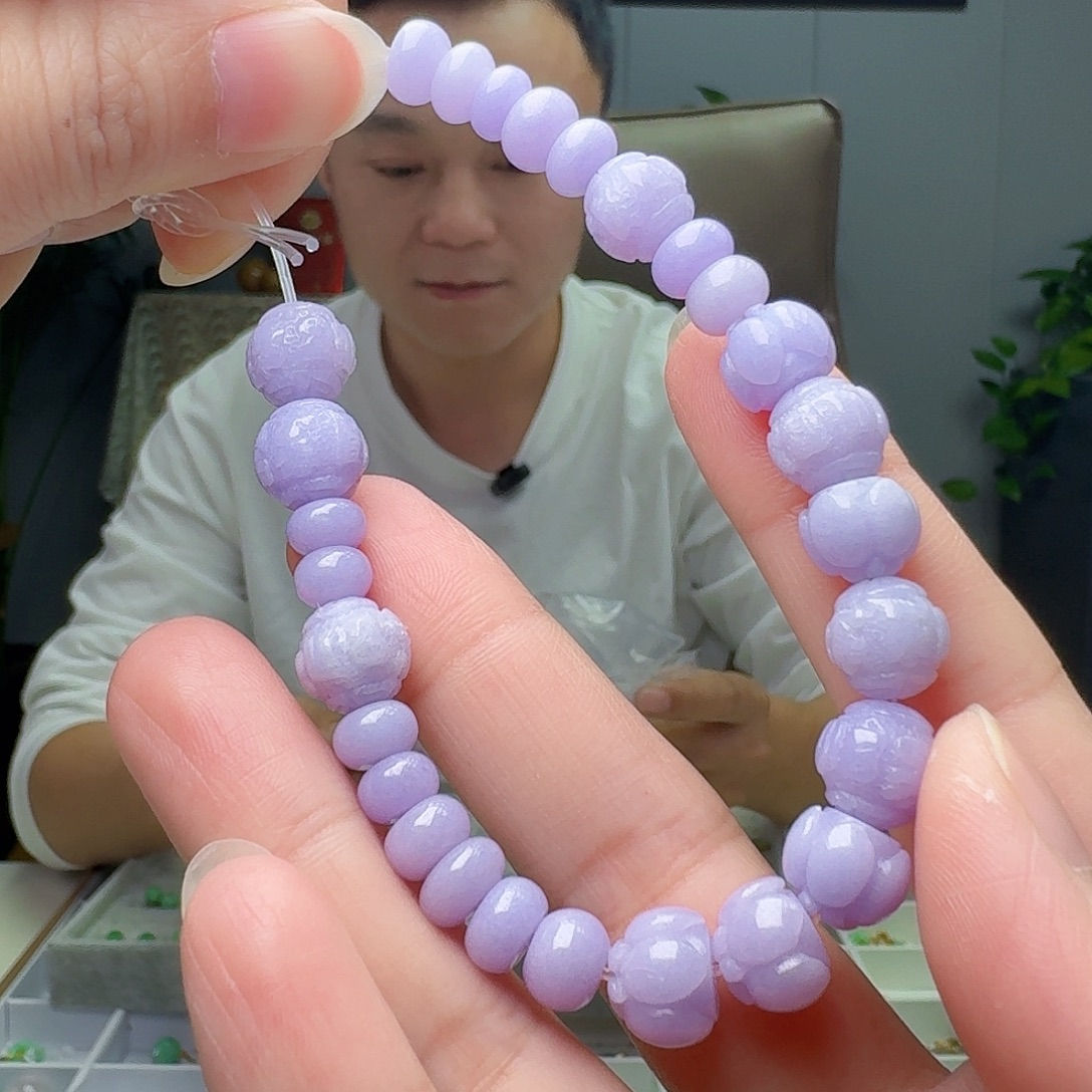 翡翠未镶嵌手链多样性发货其一