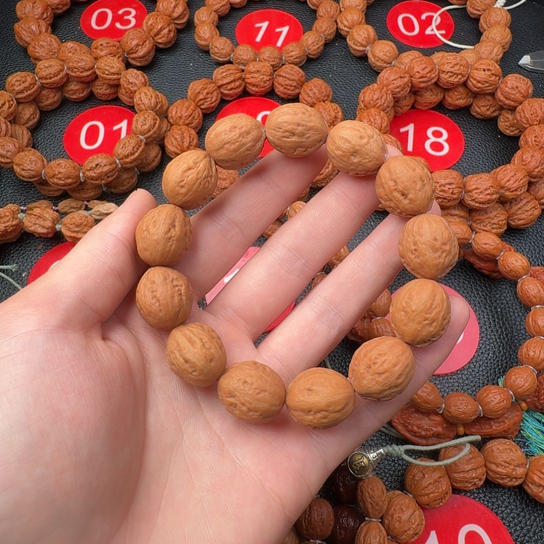 饺***子手串文玩核桃没打底大枣