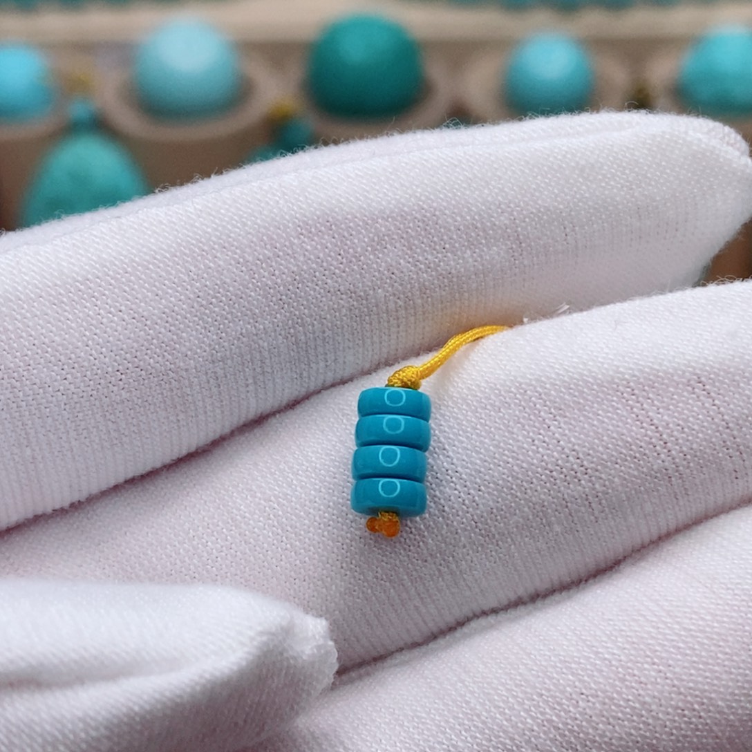 绿松石未镶嵌珠宝奇石4.7mm