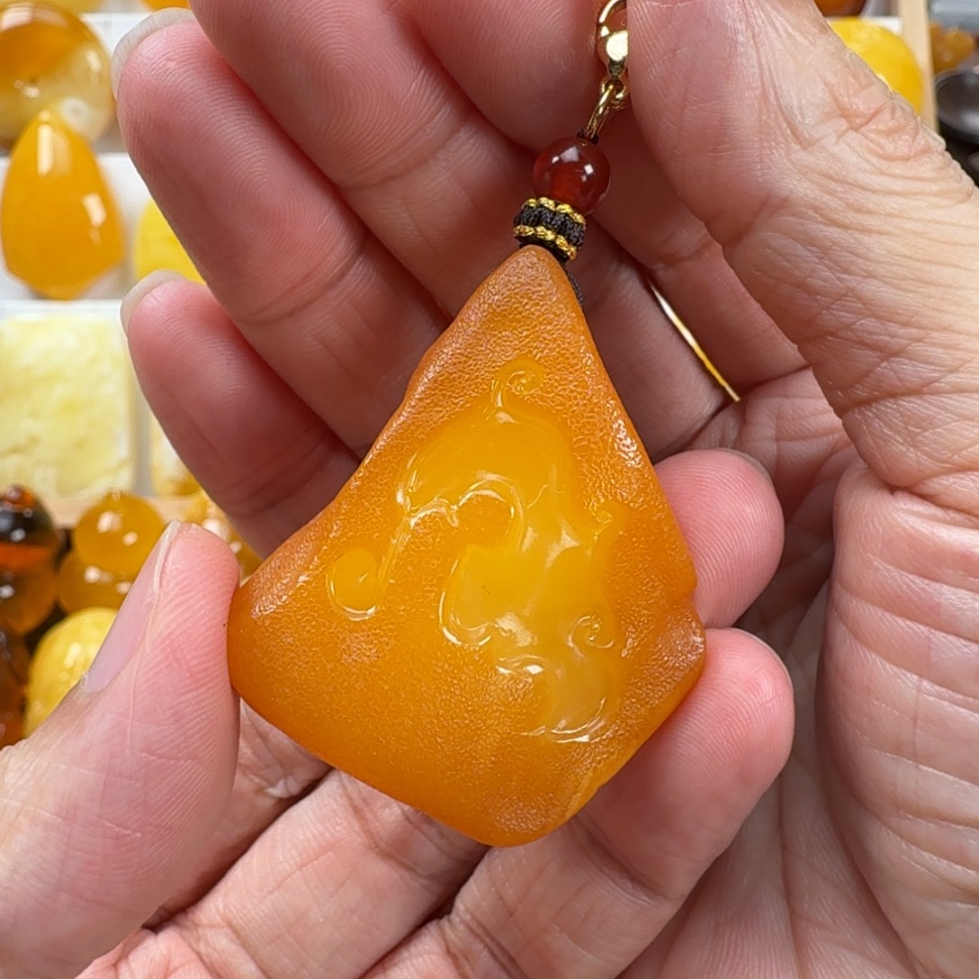 蜜蜡颈饰未镶嵌蜜蜡