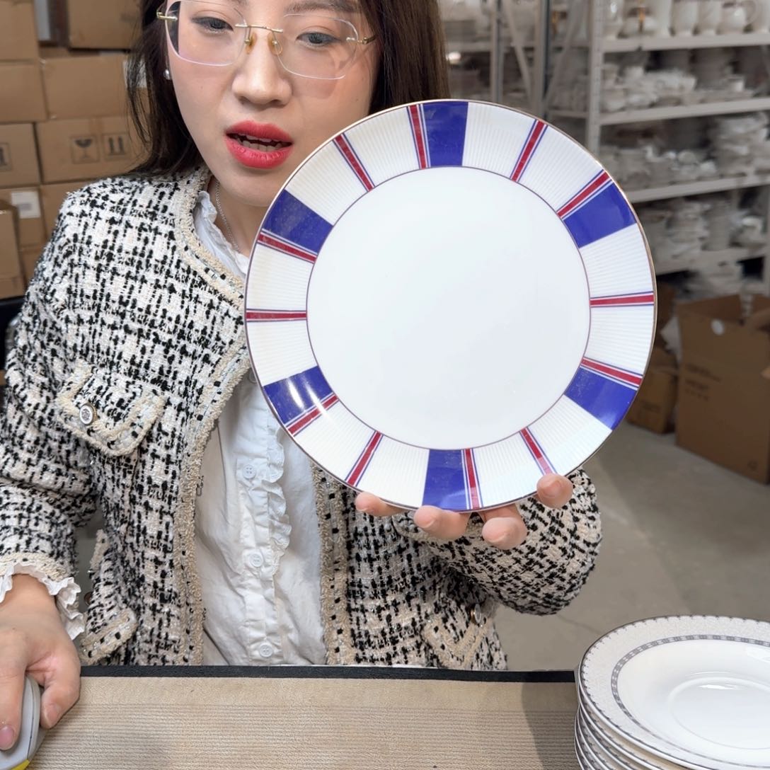 高骨瓷8英寸月光盘20cm2个外贸骨瓷