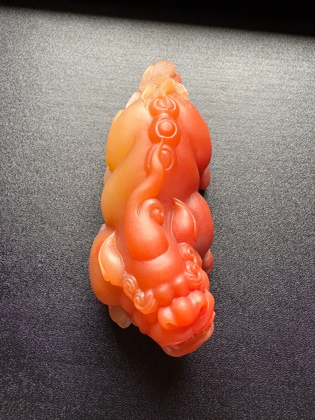 云南龙陵黄龙玉精品貔貅手把件