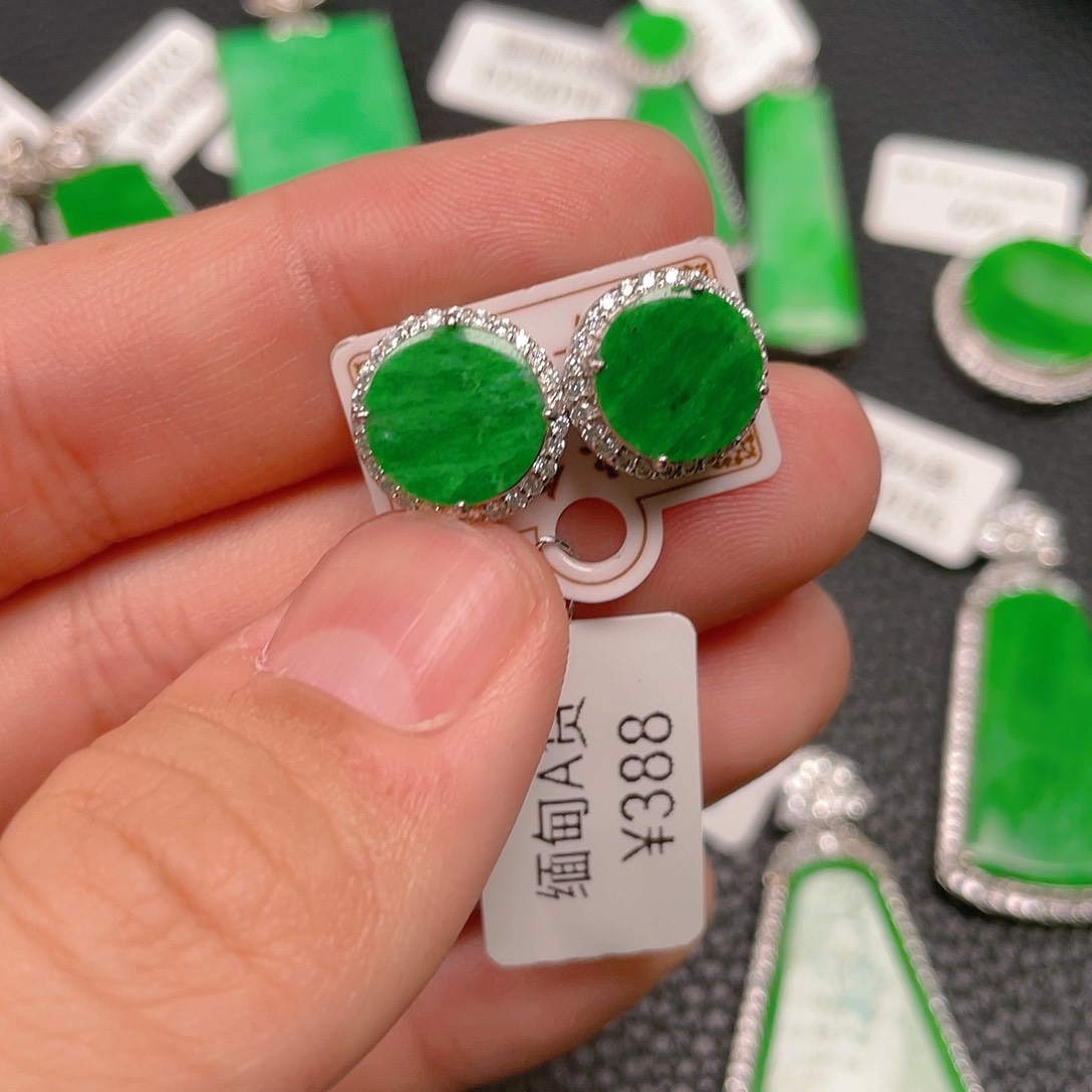 【闪购商品】翡翠吊坠(不含链)银S925镶嵌