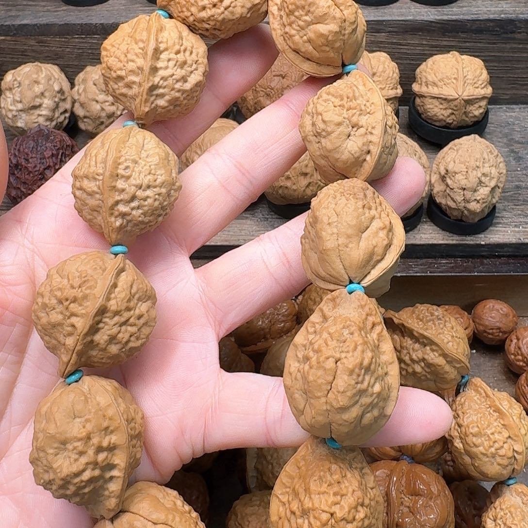 文玩核桃吊坠6山羊王手持28尺寸