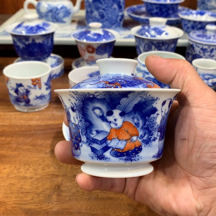 晓剑窑青花童子盖碗