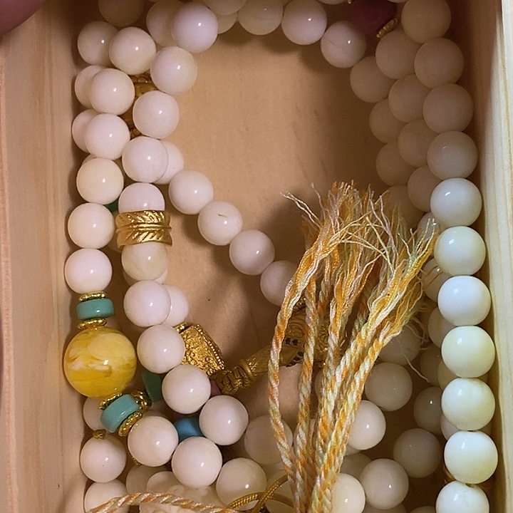 缪***缪大叶紫檀（黑酸枝木类）