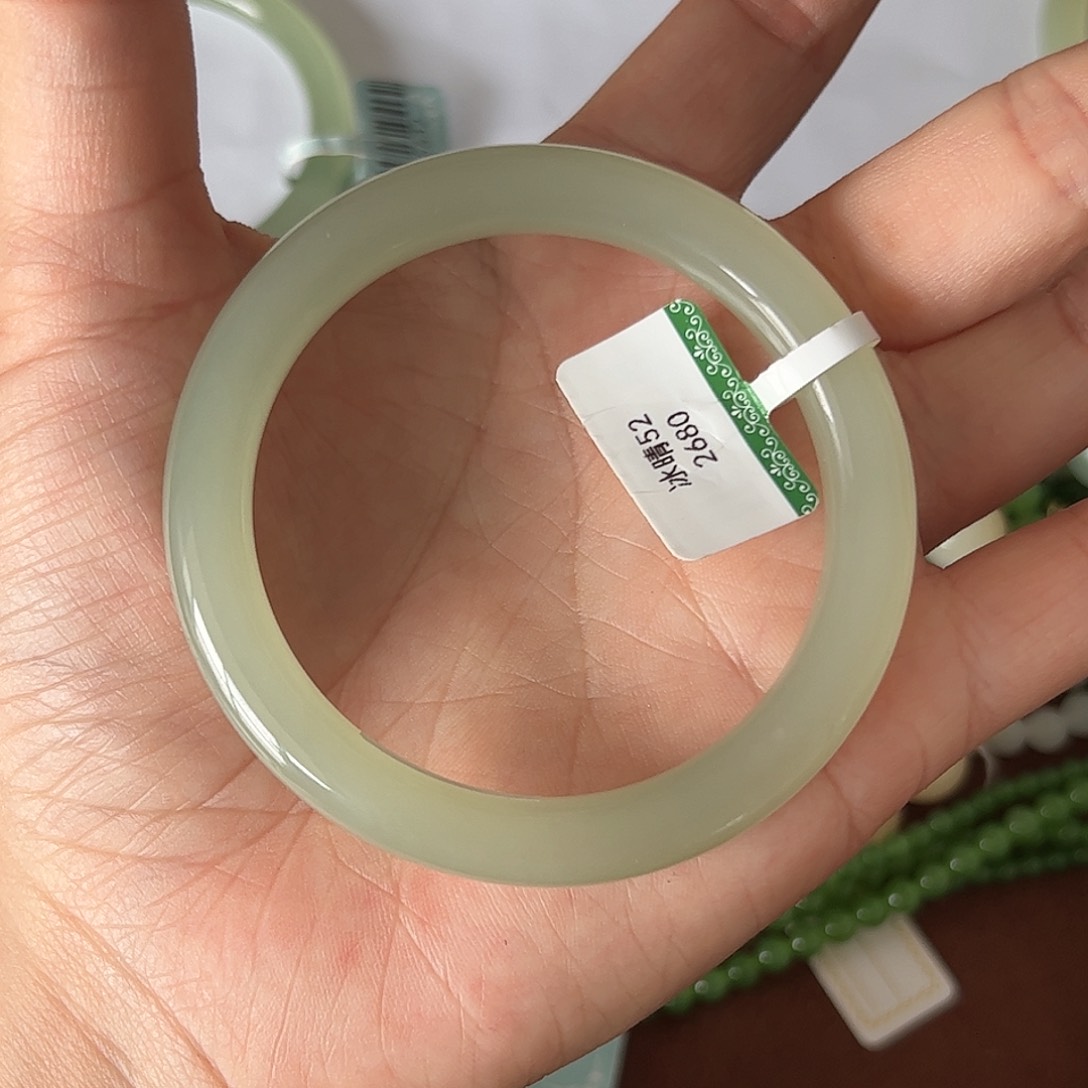 和田玉手镯未镶嵌m**s