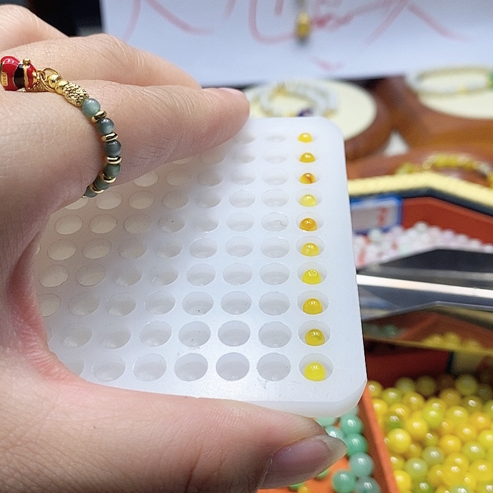 翡翠散珠高冰鸡油黄卡3➕