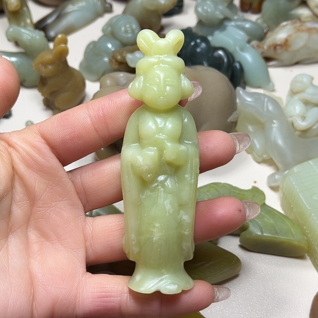 白玉菩提吊坠白玉菩提吊坠
