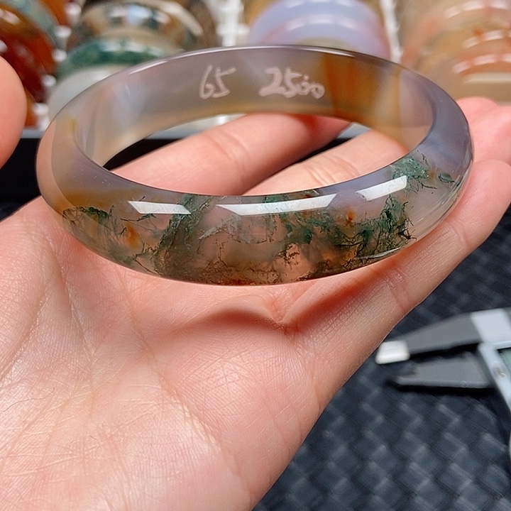 手镯玛瑙/玉髓未镶嵌