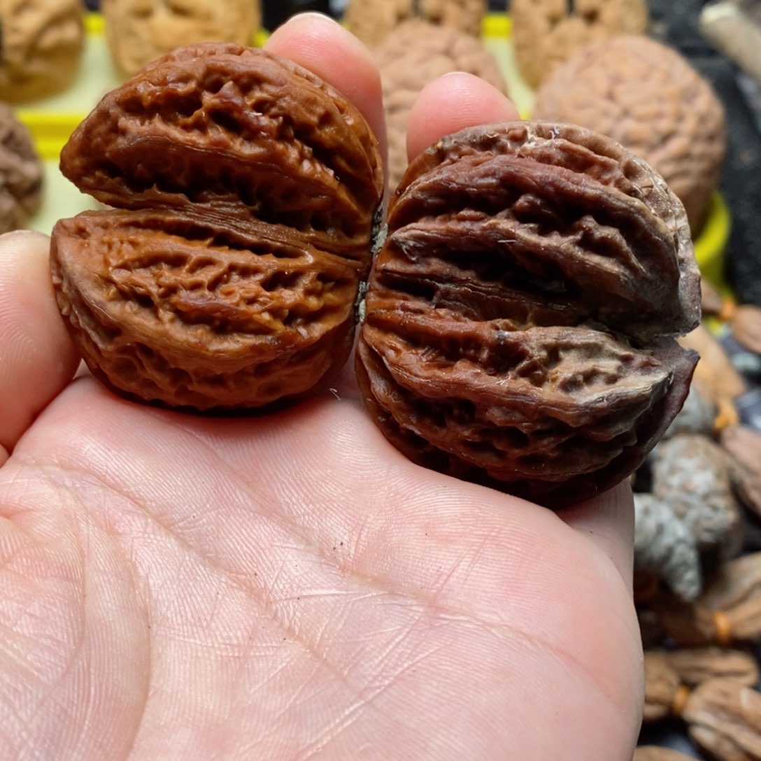 文玩核桃吊坠瑕疵66