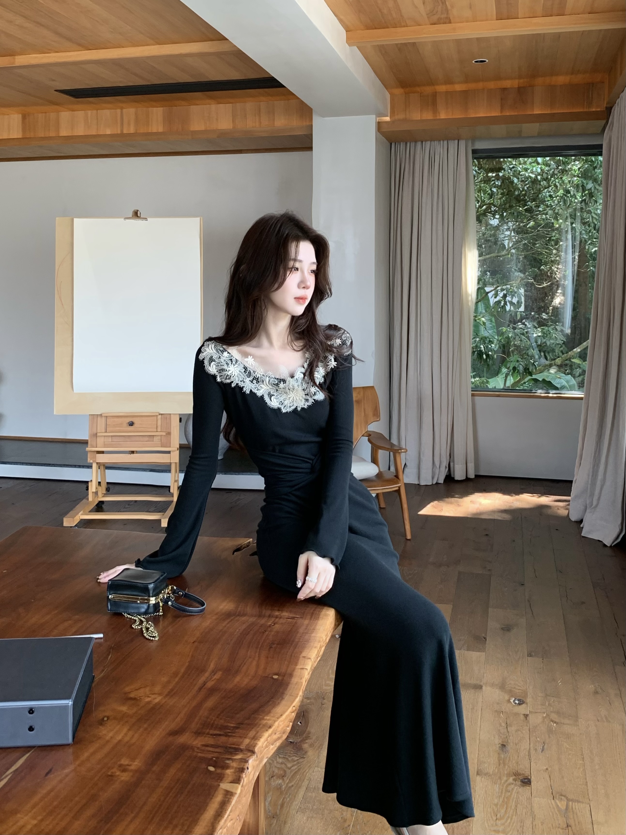 木子李的李【黑绒绣语】秋冬黑色显瘦法式蕾丝拼接连衣裙时尚套装