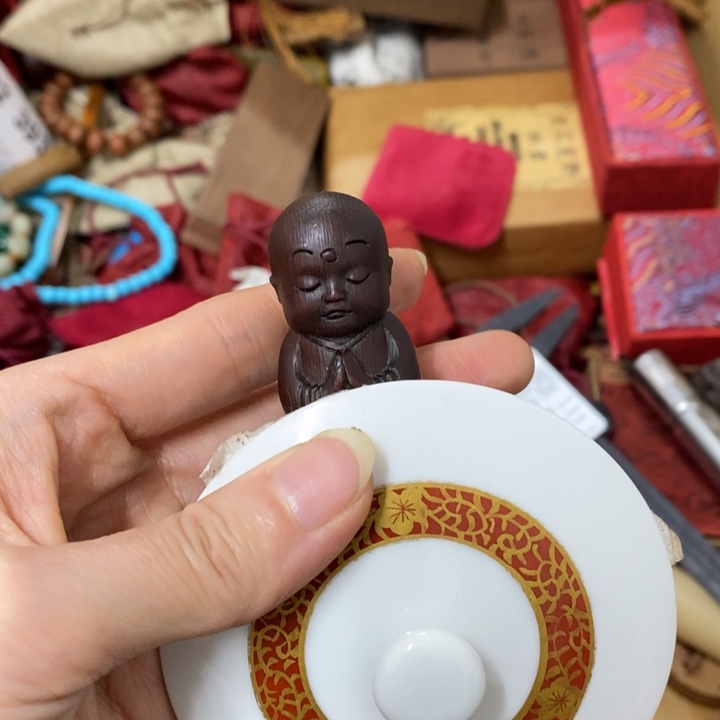 瓷片哈中古工艺品一件